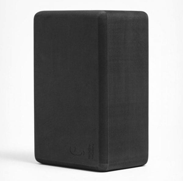 آجر یوگا بادی موون